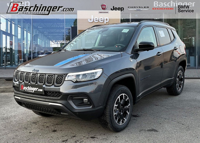 Jeep Compass 1.3 PHEV Trailhawk 240 PS AT 4xe bei Baschinger Ges.m.b.H. in 